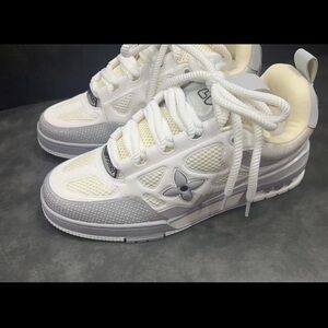 This colorblock version of the LV Skate sneaker.